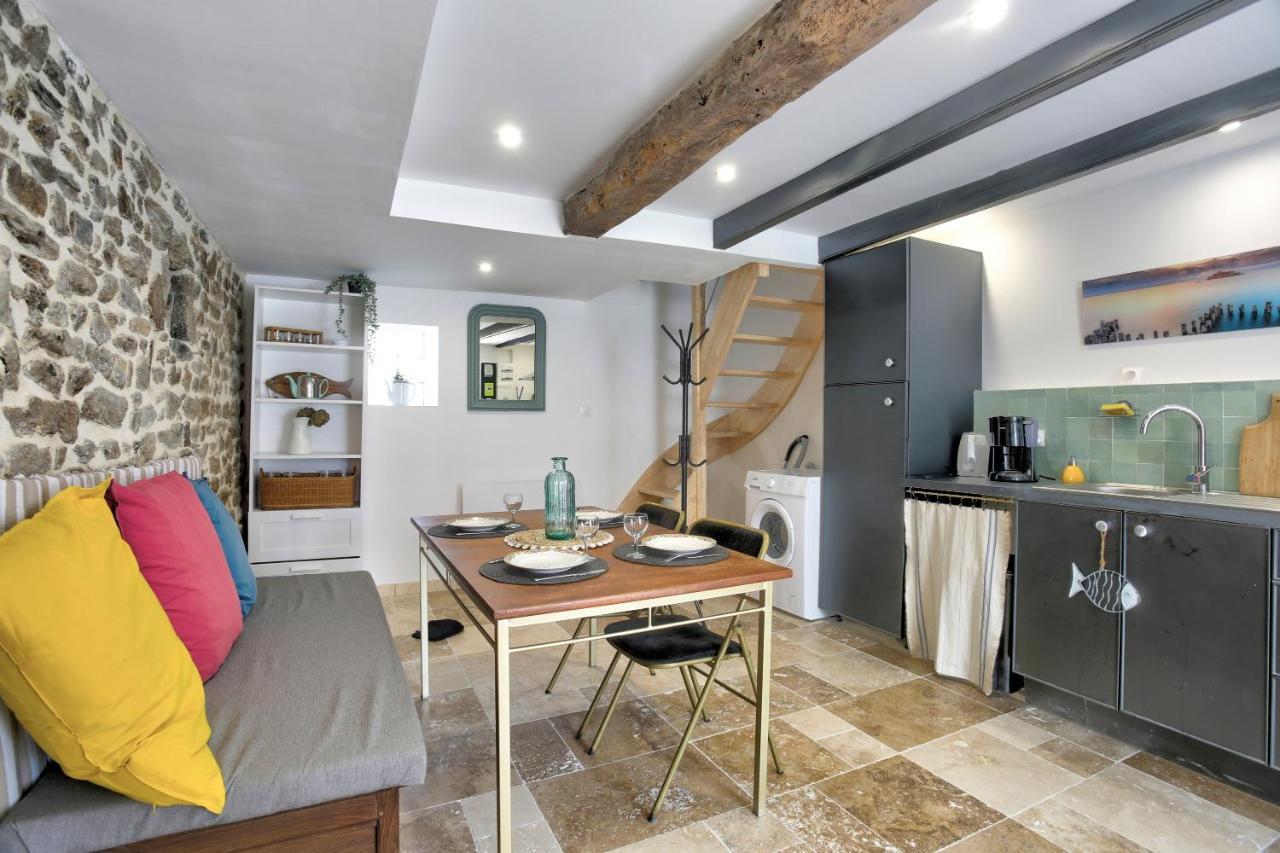La Quinardais - Charmante Maison Avec Terrasse Saint-Samson-sur-Rance Екстериор снимка
