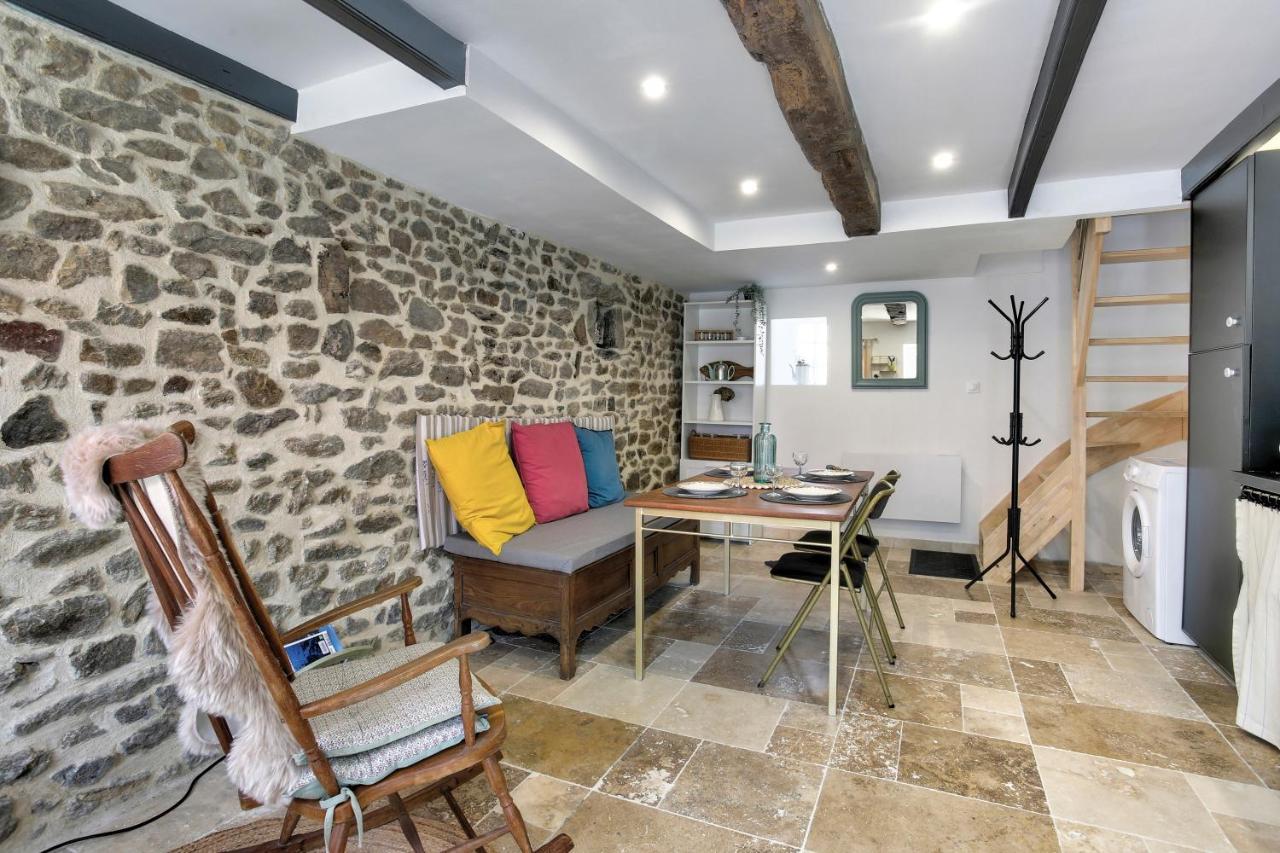 La Quinardais - Charmante Maison Avec Terrasse Saint-Samson-sur-Rance Екстериор снимка