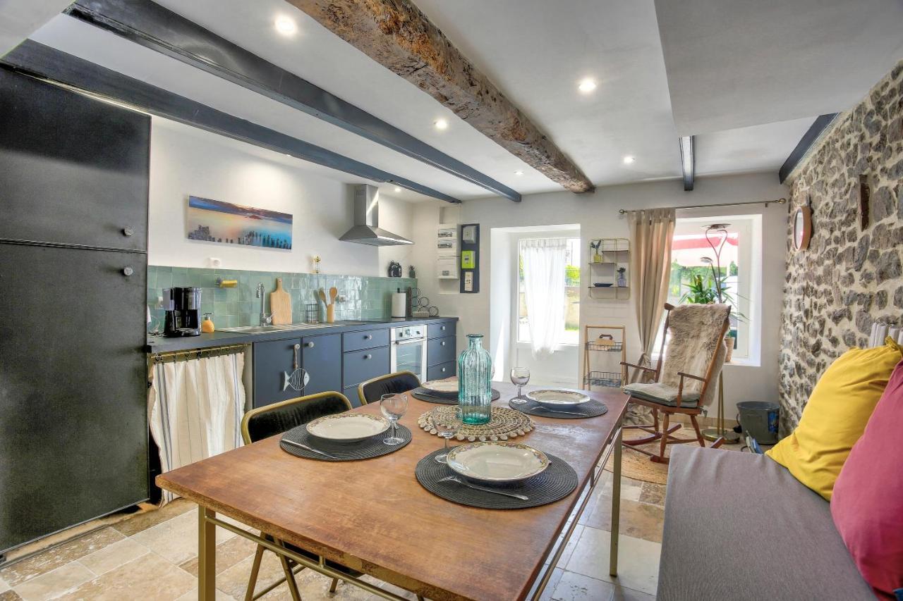 La Quinardais - Charmante Maison Avec Terrasse Saint-Samson-sur-Rance Екстериор снимка